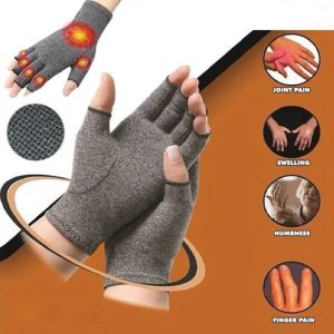 Quilter wearing Compression Quilting Gloves for enhanced hand support